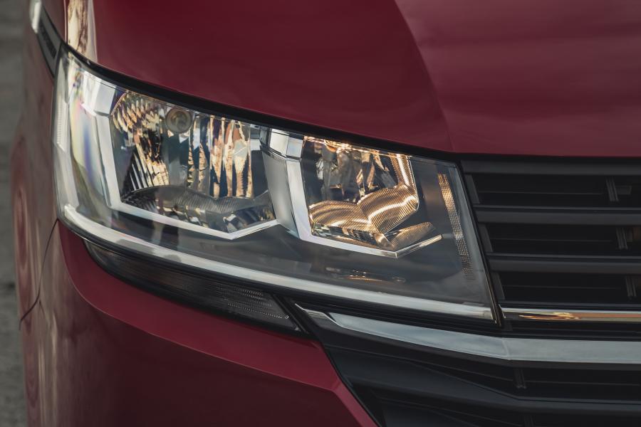 Детали экстерьера Volkswagen Transporter Van (T6.1) 2020 года  (UK) (фото 8 из 32)